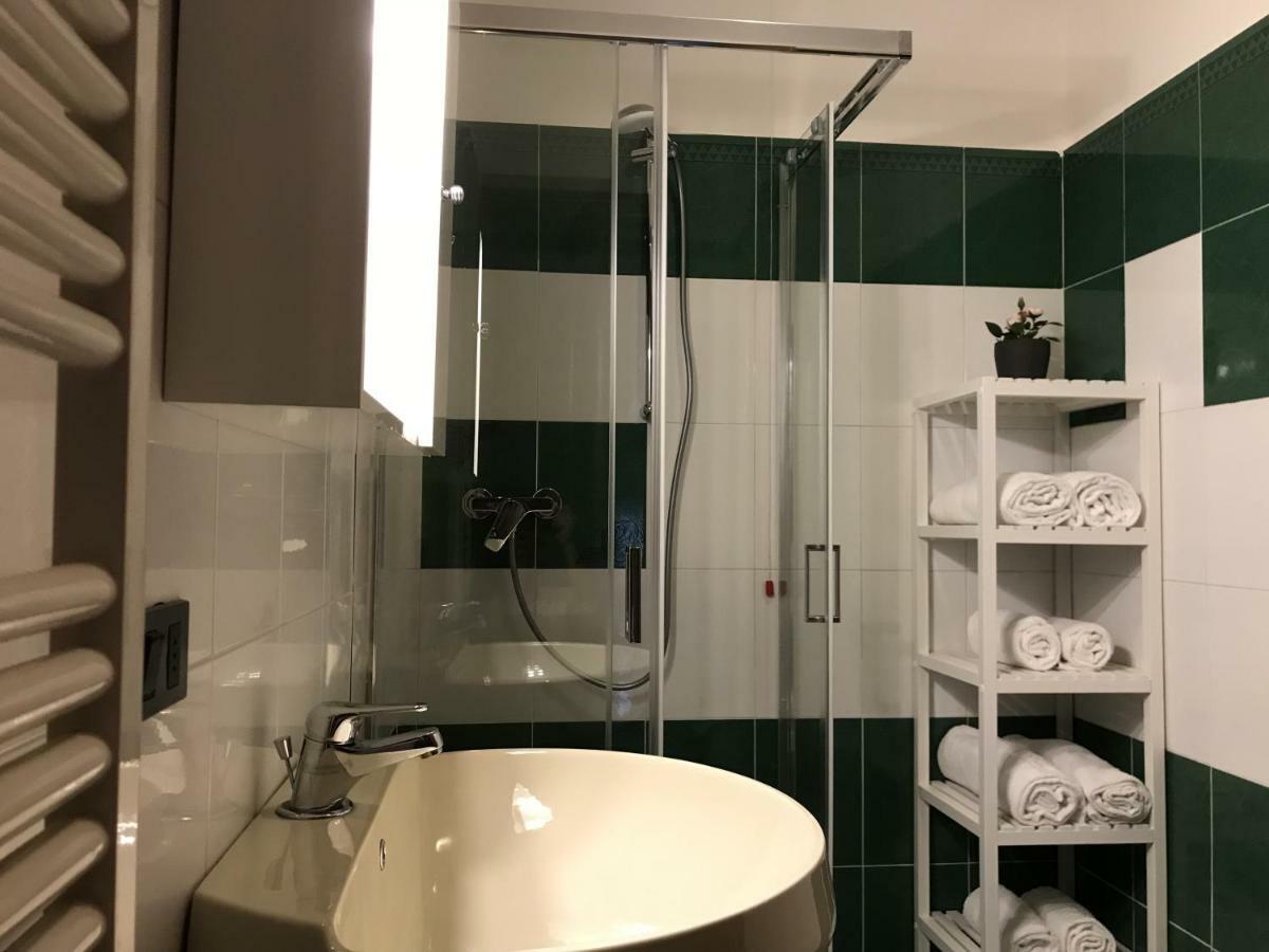 Anfite Apartments Castelletto Пескьера-дель-Гарда Экстерьер фото