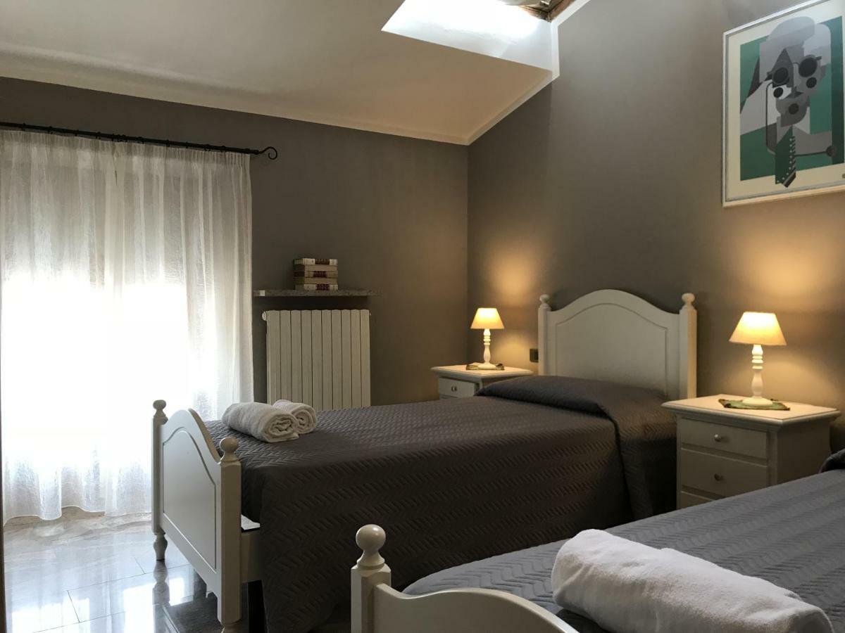 Anfite Apartments Castelletto Пескьера-дель-Гарда Экстерьер фото